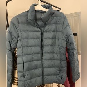 Like New Women’s Uniqlo Down Jacket